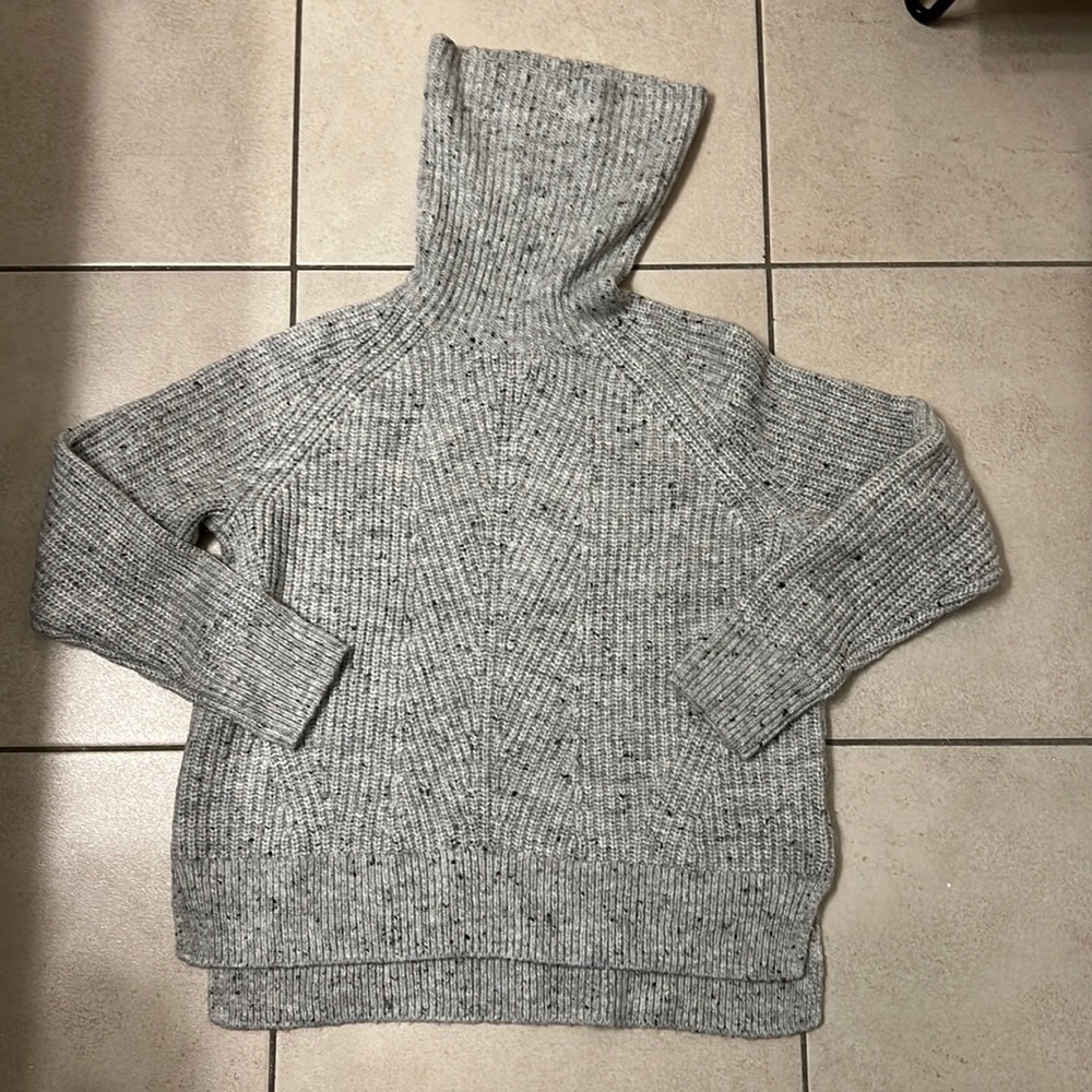Madewell grey knit turtleneck